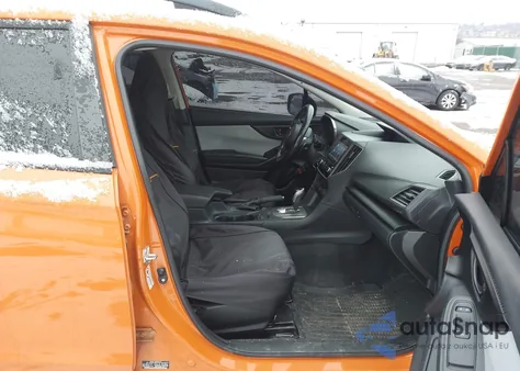 2019 Subaru Crosstrek 2.0I Premium z USA, uszkodzony, nr VIN JF2GTAEC3KH237148